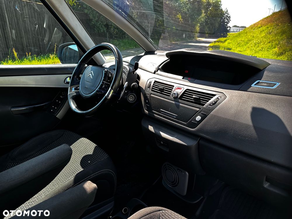 Citroën C4 Picasso - 11