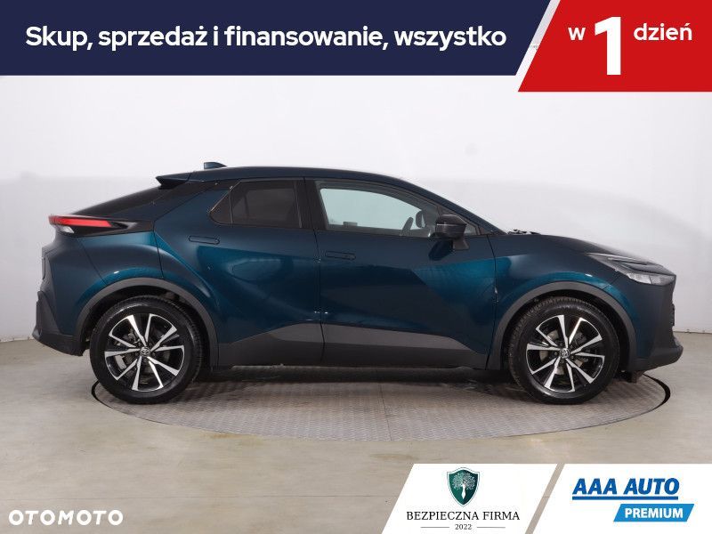 Toyota C-HR - 8