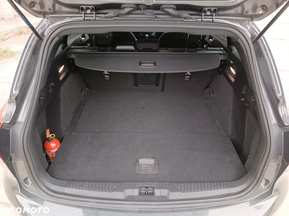 Ford Focus SW - 15