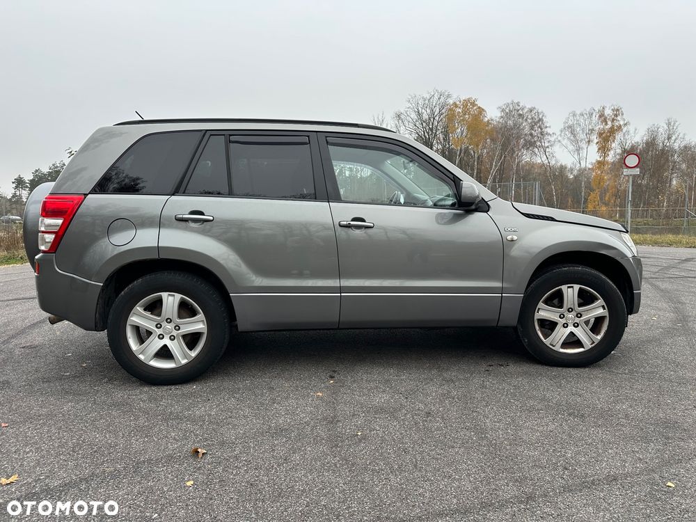 Suzuki Grand Vitara 1.9 DDiS - 5