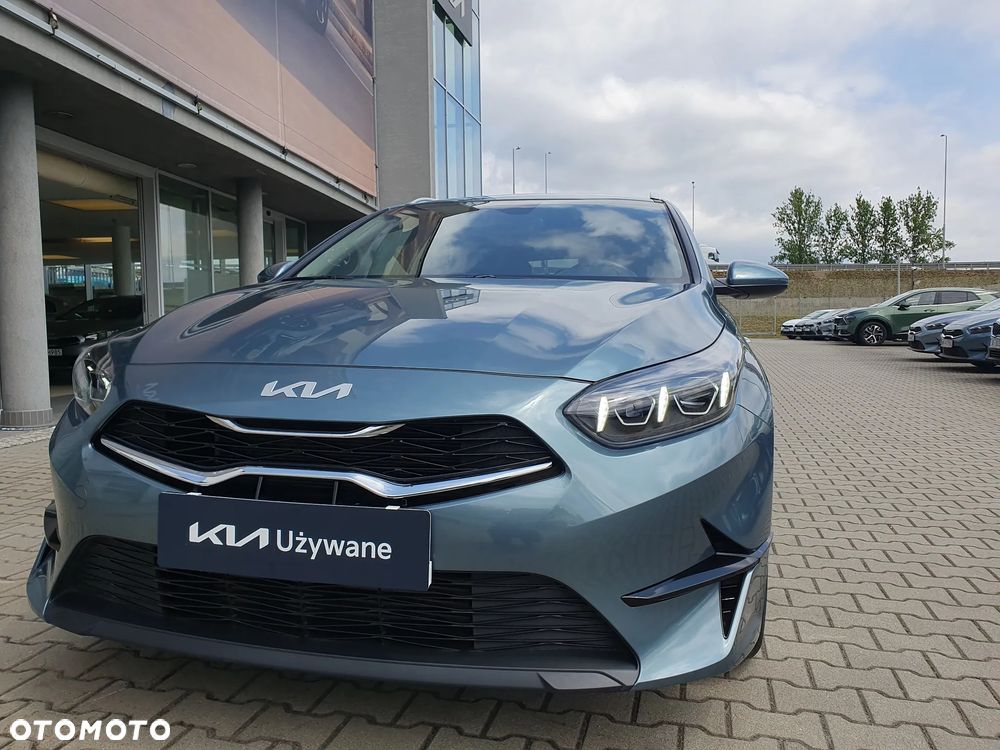 Kia Ceed 1.5 T-GDI M - 21