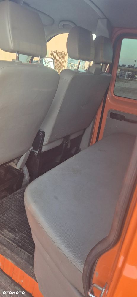 Volkswagen Transporter T5 - 6