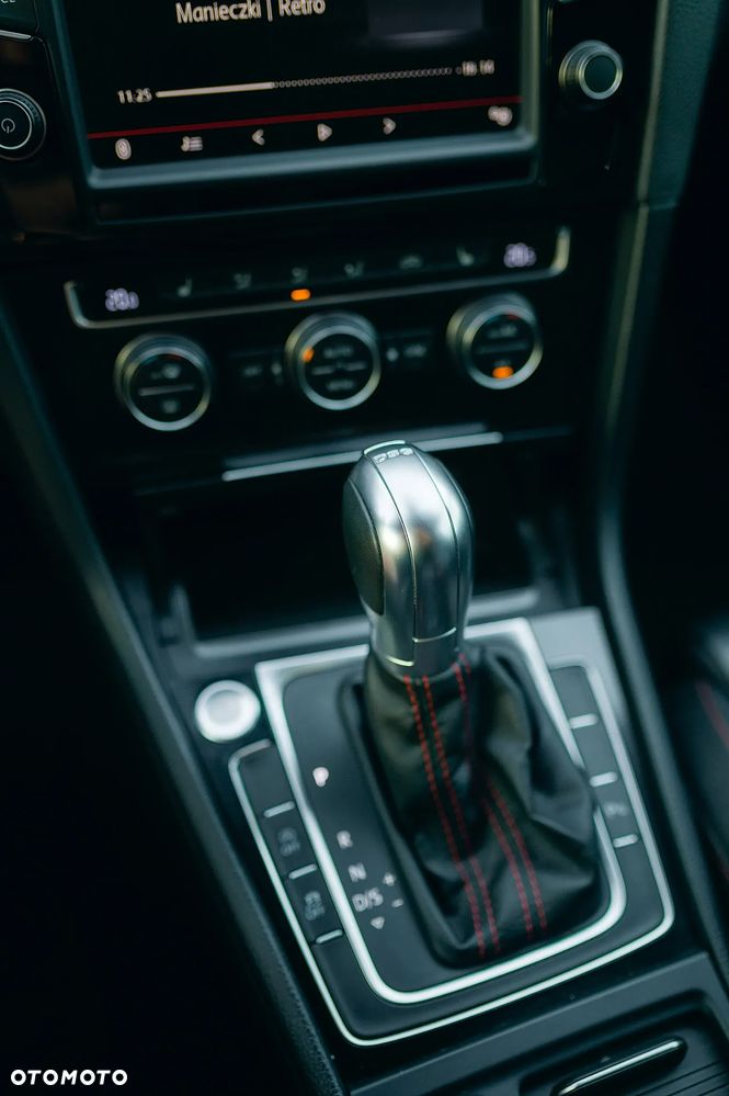 Volkswagen Golf VII 2.0 TSI BMT GTI Performance DSG - 11