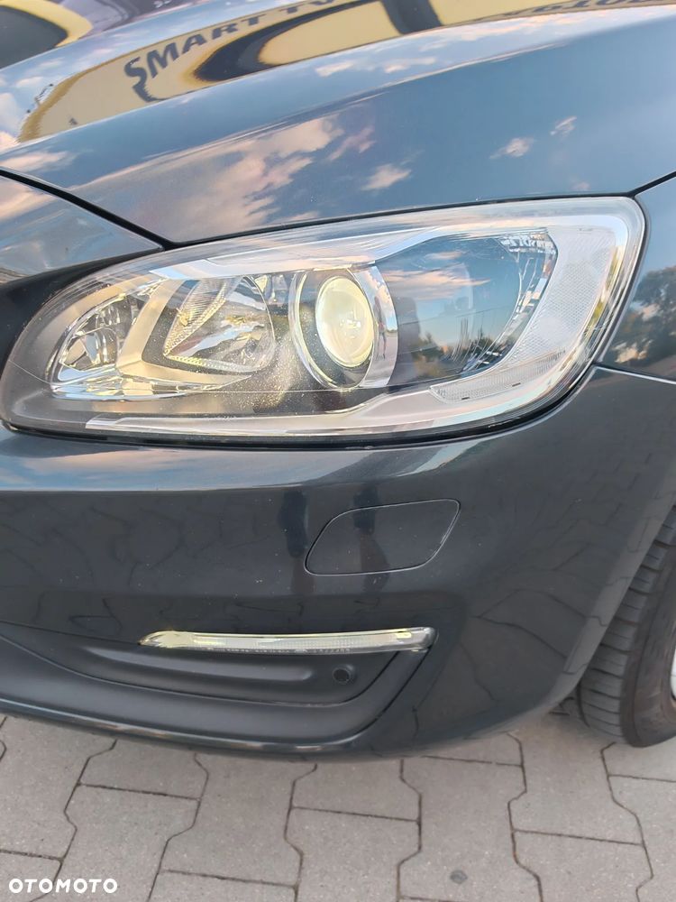 Volvo V60 D3 Momentum - 29