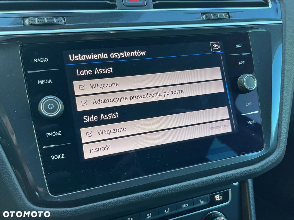 Volkswagen Tiguan 2.0 TSI 4Mot R-Style DSG - 32