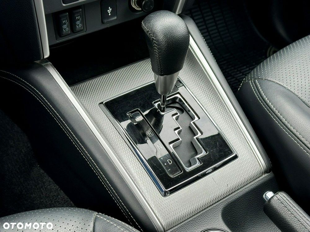 Mitsubishi L200 2.2 d DC Instyle Plus - 28