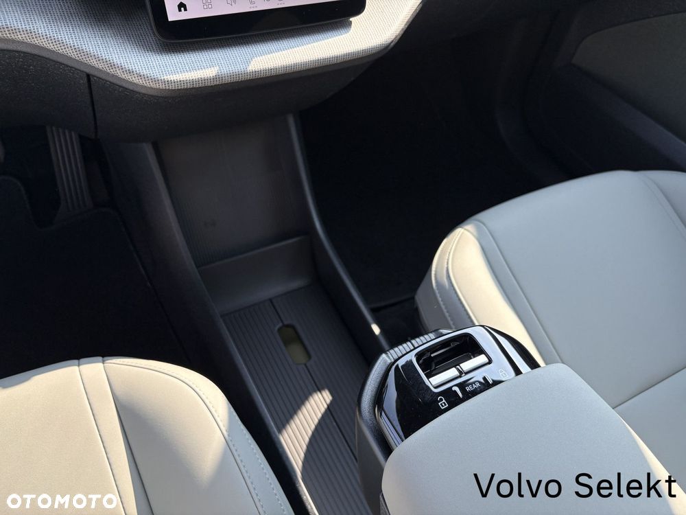 Volvo EX30 - 18