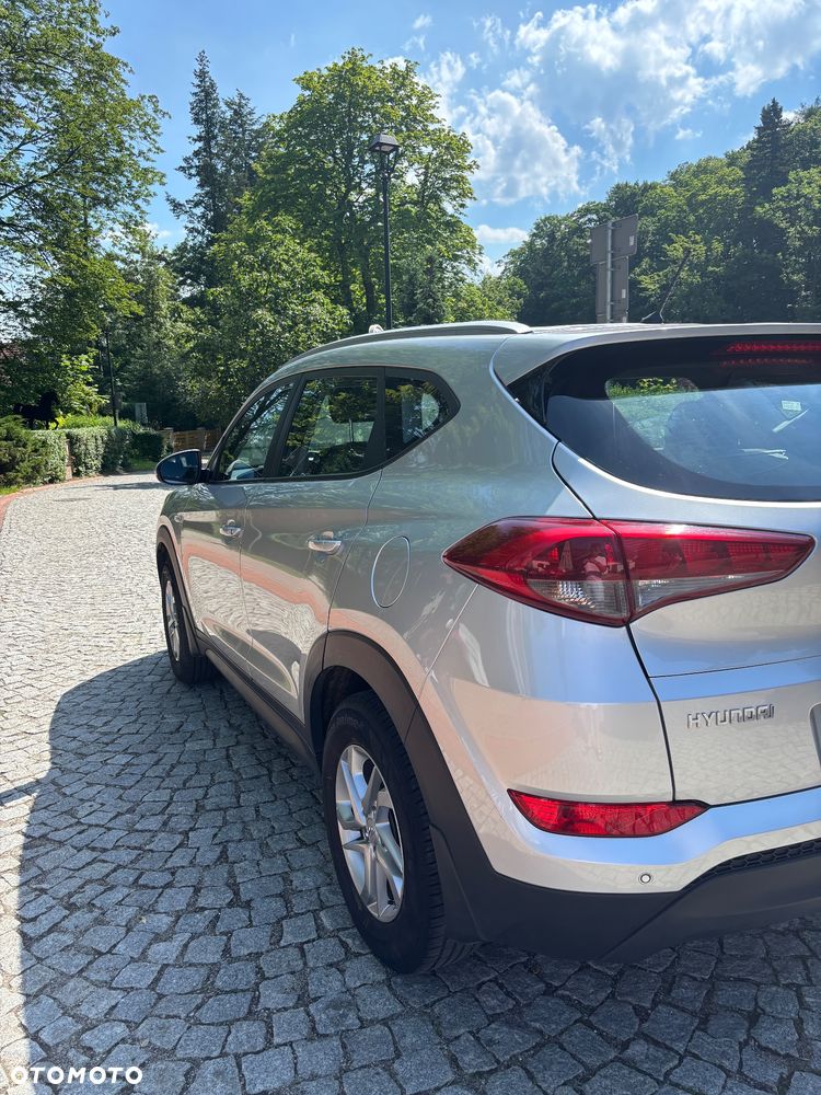 Hyundai Tucson 1.6 GDI BlueDrive Comfort 2WD - 4