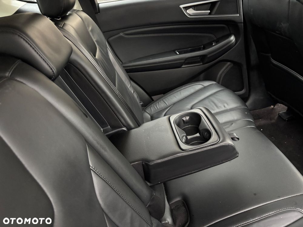 Ford Edge - 21