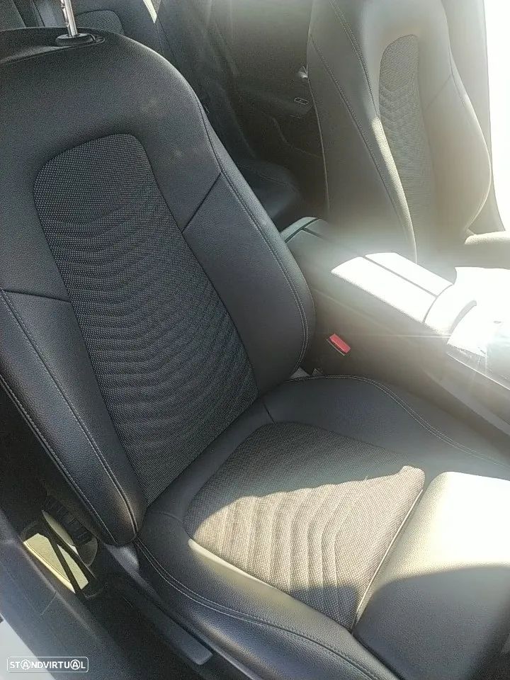 Mercedes-Benz A 180 Limousine d Style Plus Aut. - 20
