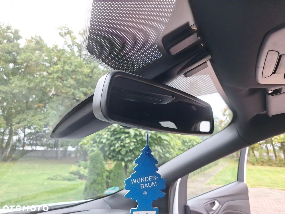 Ford Kuga 1.5 EcoBoost 2x4 ST-Line - 27