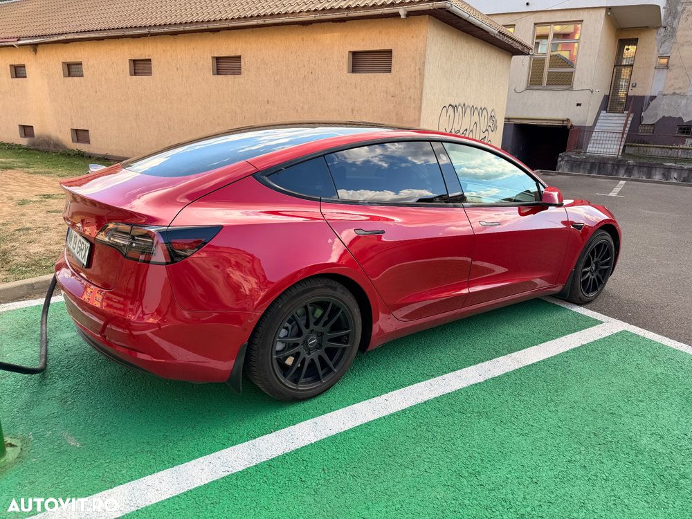 Tesla Model 3 Standard - 4