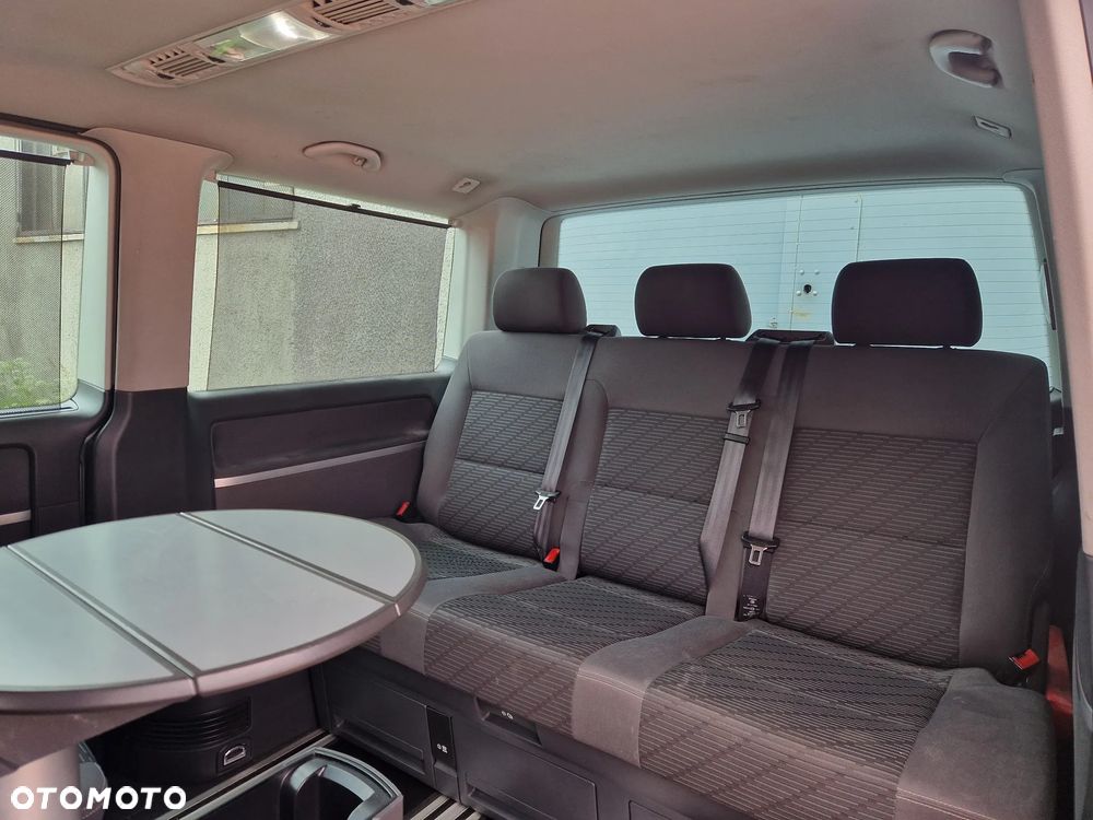 Volkswagen Multivan - 7