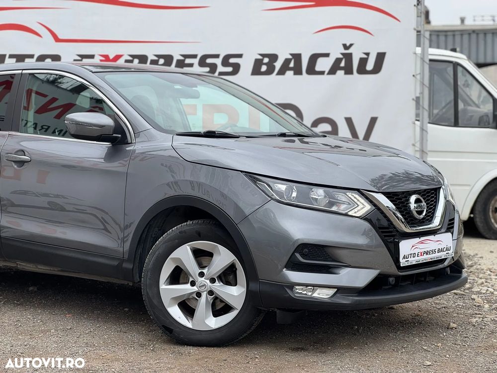 Nissan Qashqai 1.3 DIG-T ACENTA - 11