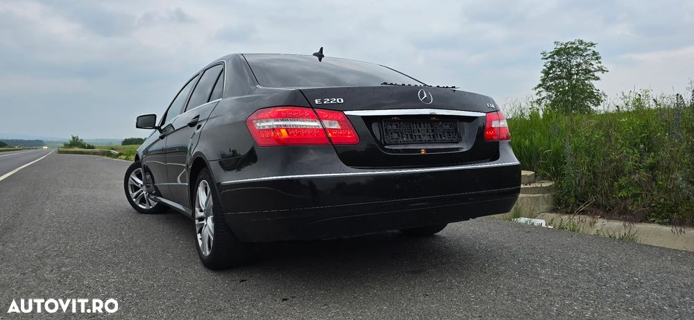 Mercedes-Benz E - 3