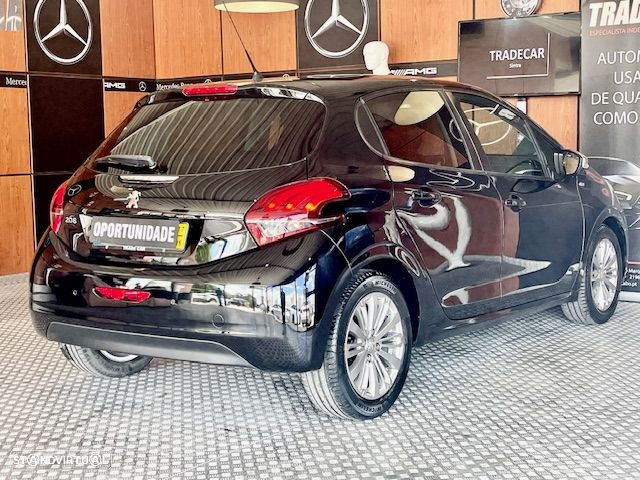 Peugeot 208 1.6 BlueHDi Style - 7