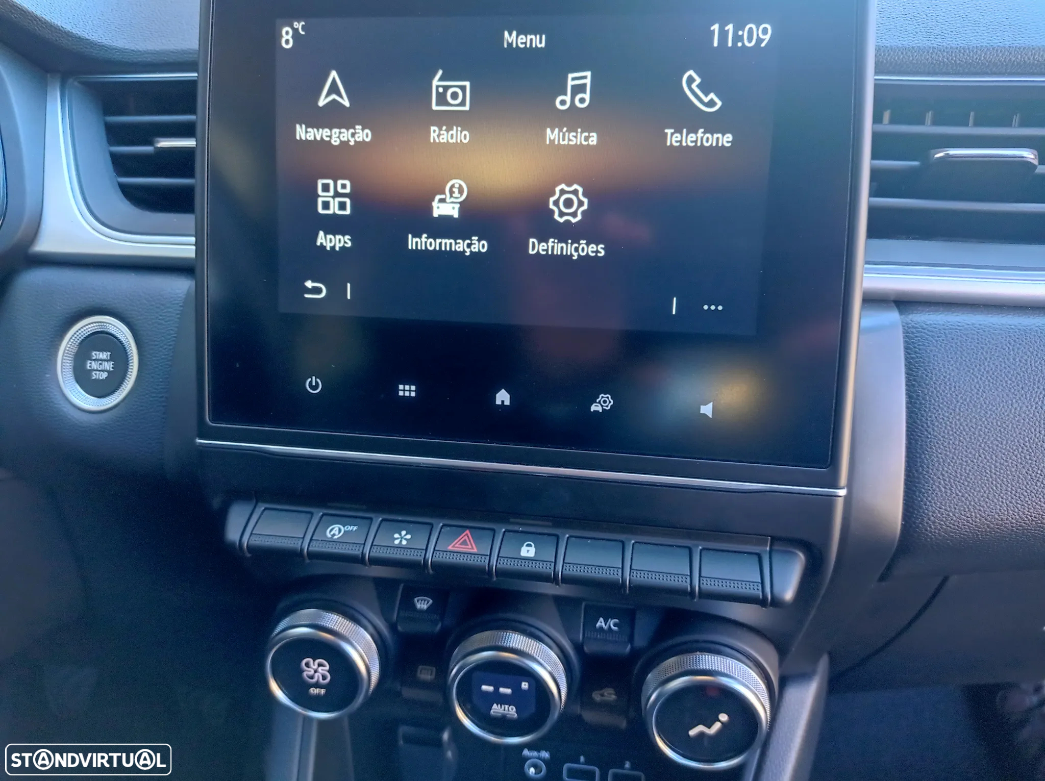 Renault Captur 1.0 TCe Techno - 11