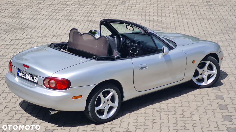 Mazda MX-5 1.9i 16V Sportive - 32