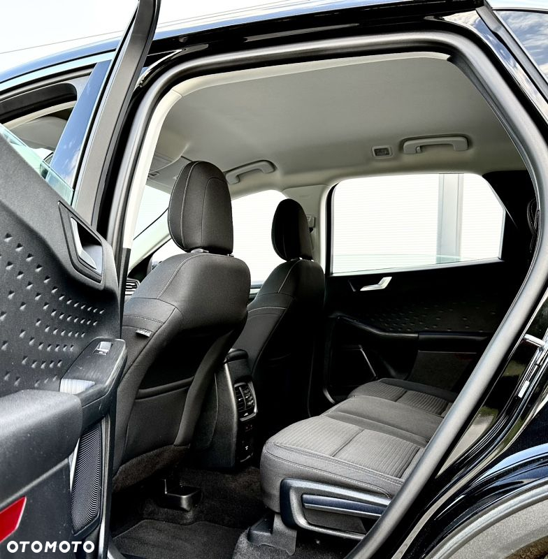 Ford Kuga 1.5 EcoBoost TITANIUM - 27