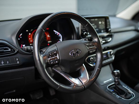 Hyundai i30 - 24