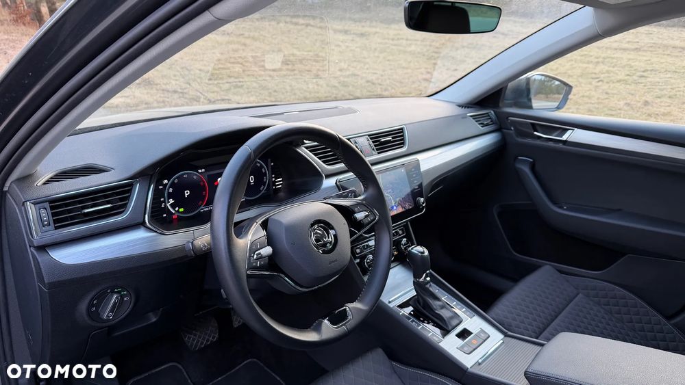 Skoda Superb 2.0 TDI DSG Ambition - 7