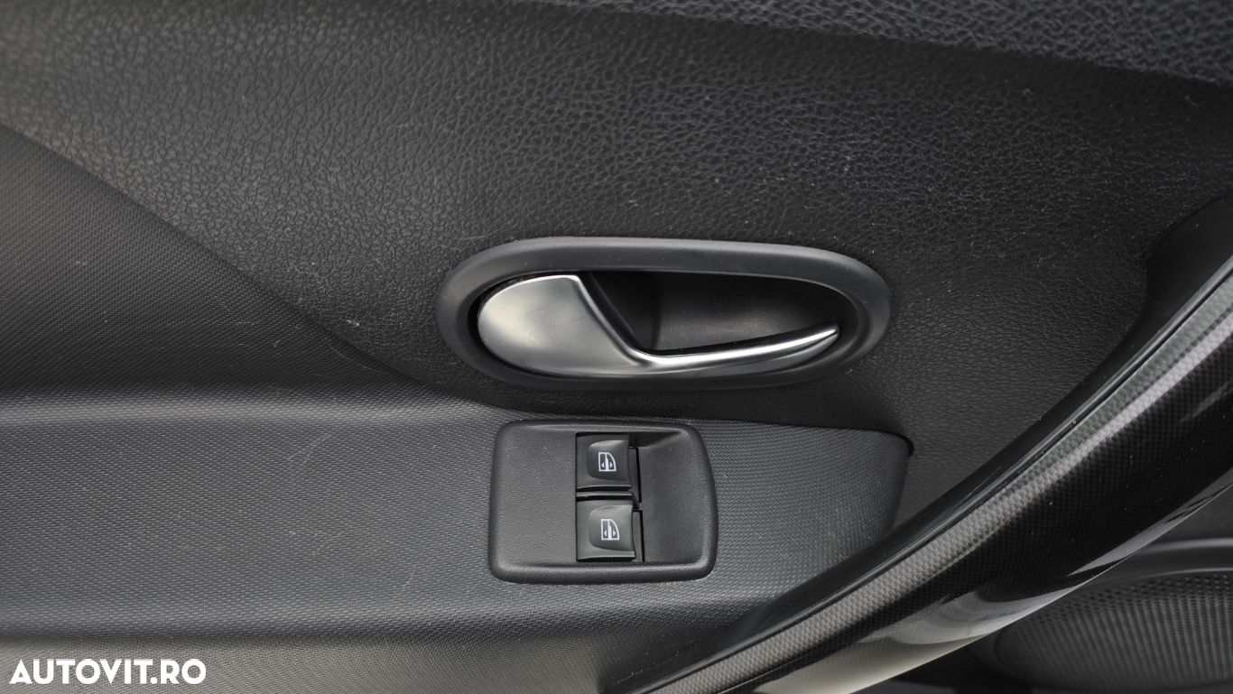Dacia Logan 1.0 SCe Laureate - 11