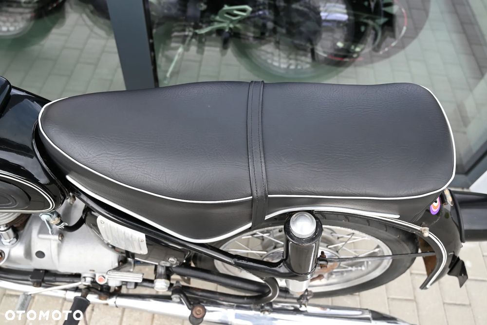 BMW R - 30