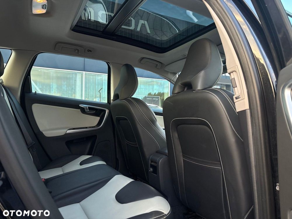 Volvo XC 60 D4 Drive-E Summum - 29