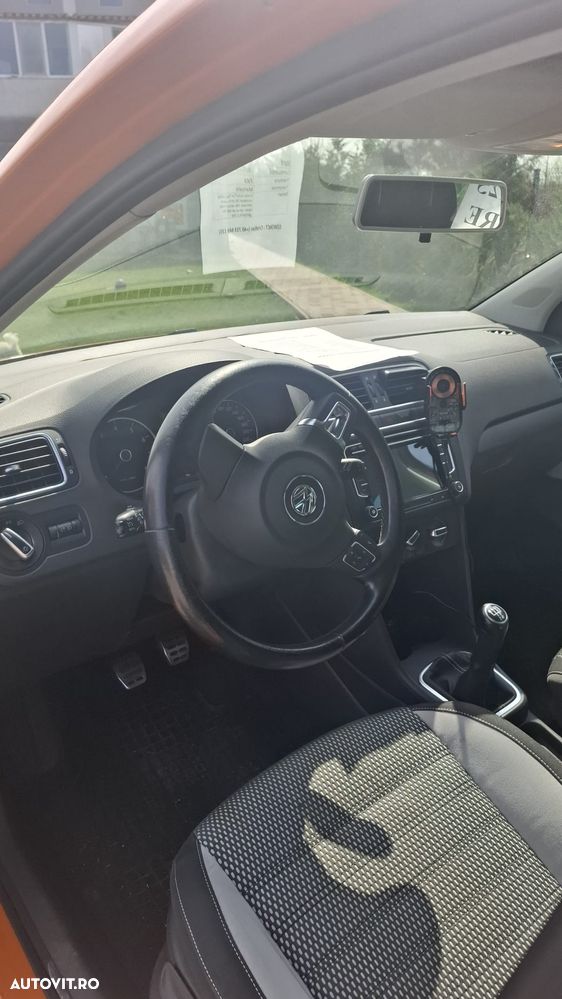 Volkswagen Polo - 6