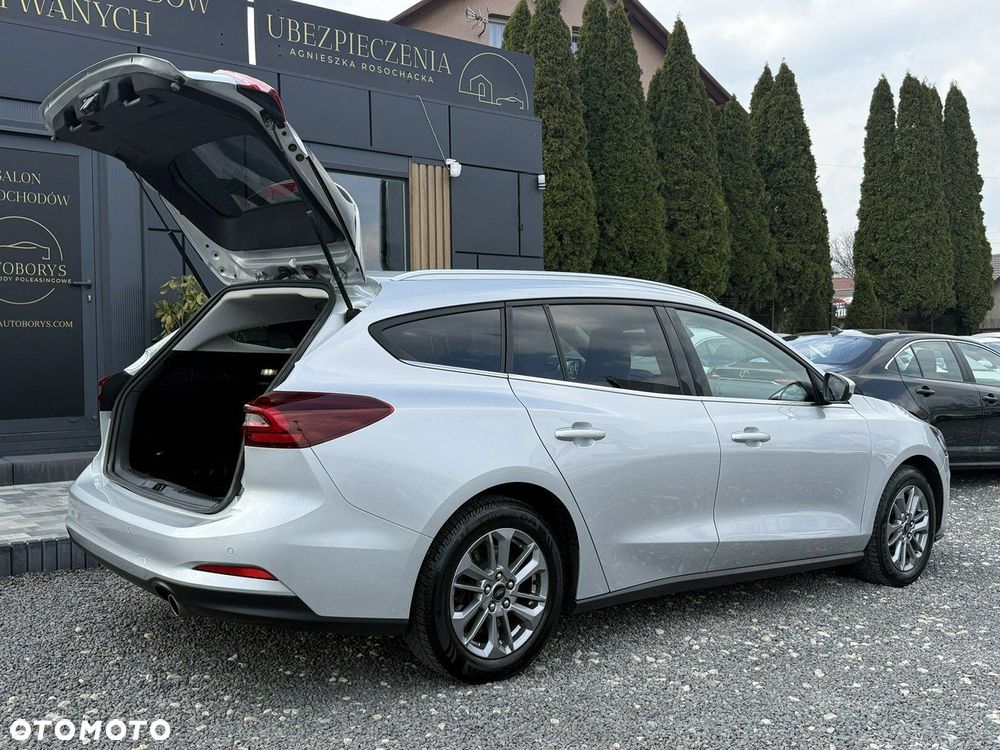 Ford Focus 1.0 EcoBoost Titanium X - 32