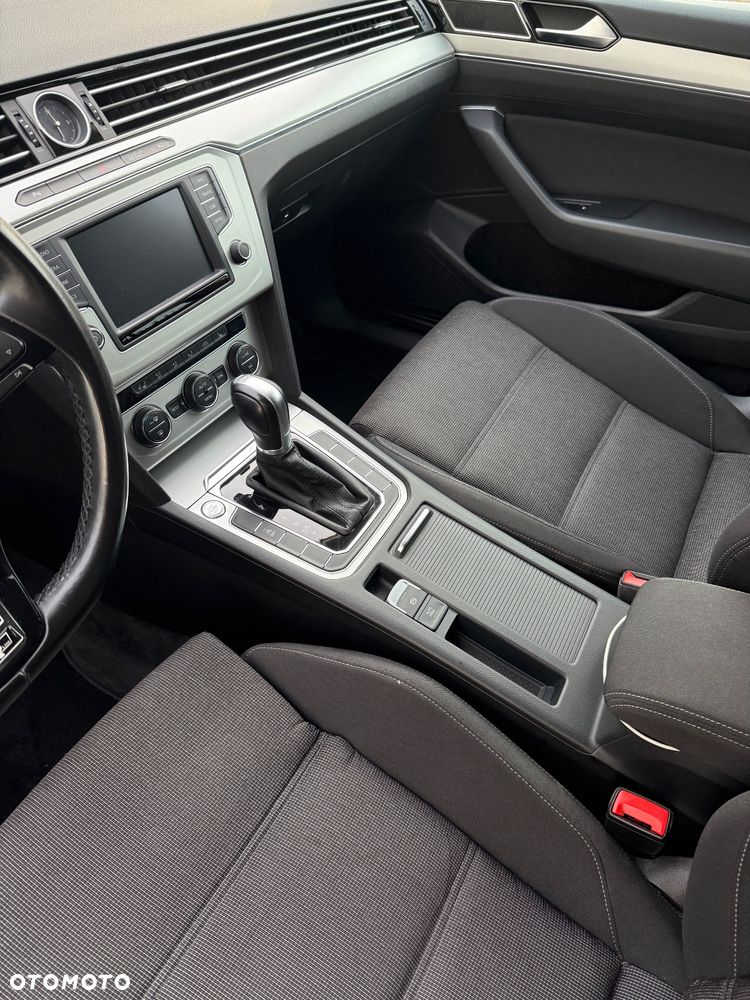 Volkswagen Passat 1.4 TSI BMT ACT Comfortline DSG - 20