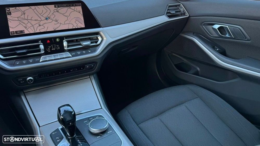 BMW 330 e Aut. Advantage - 17