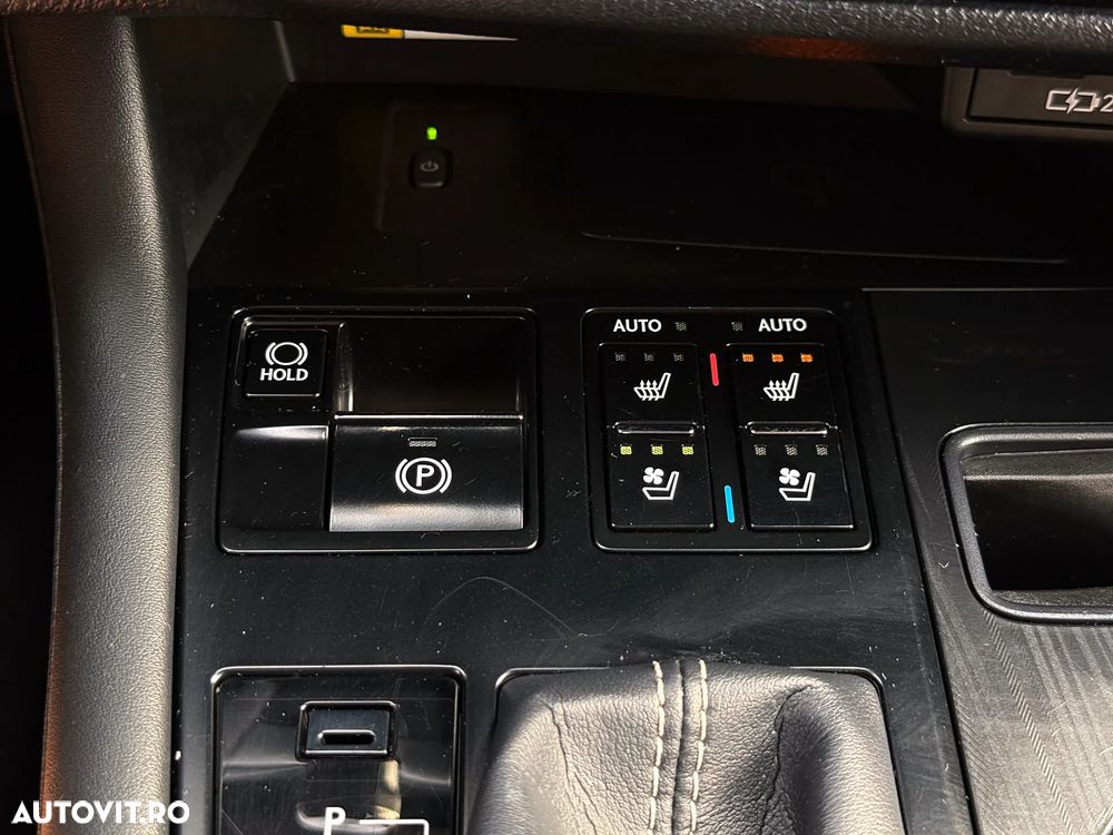 Lexus Seria RX 450h (hybrid) Executive Line - 14