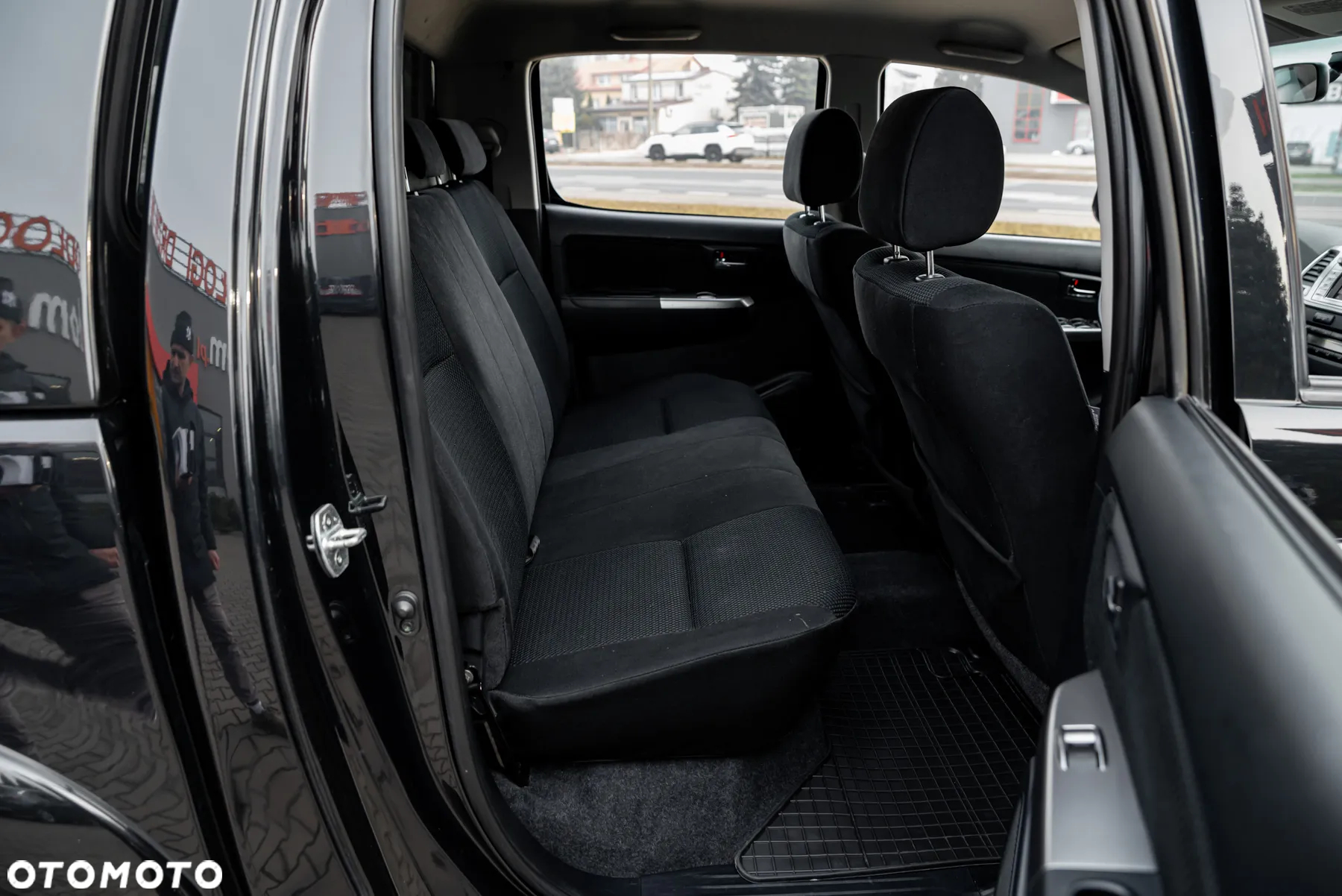 Toyota Hilux 3.0 D-4D SR5 - 15