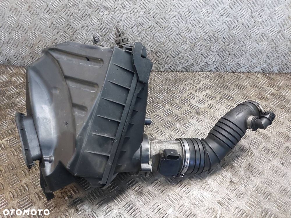 OBUDOWA FILTRA POWIETRZA + PRZEPŁYWOMIERZ + RURA DOLOT AUDI A4 B6 2.5 TDI - 6