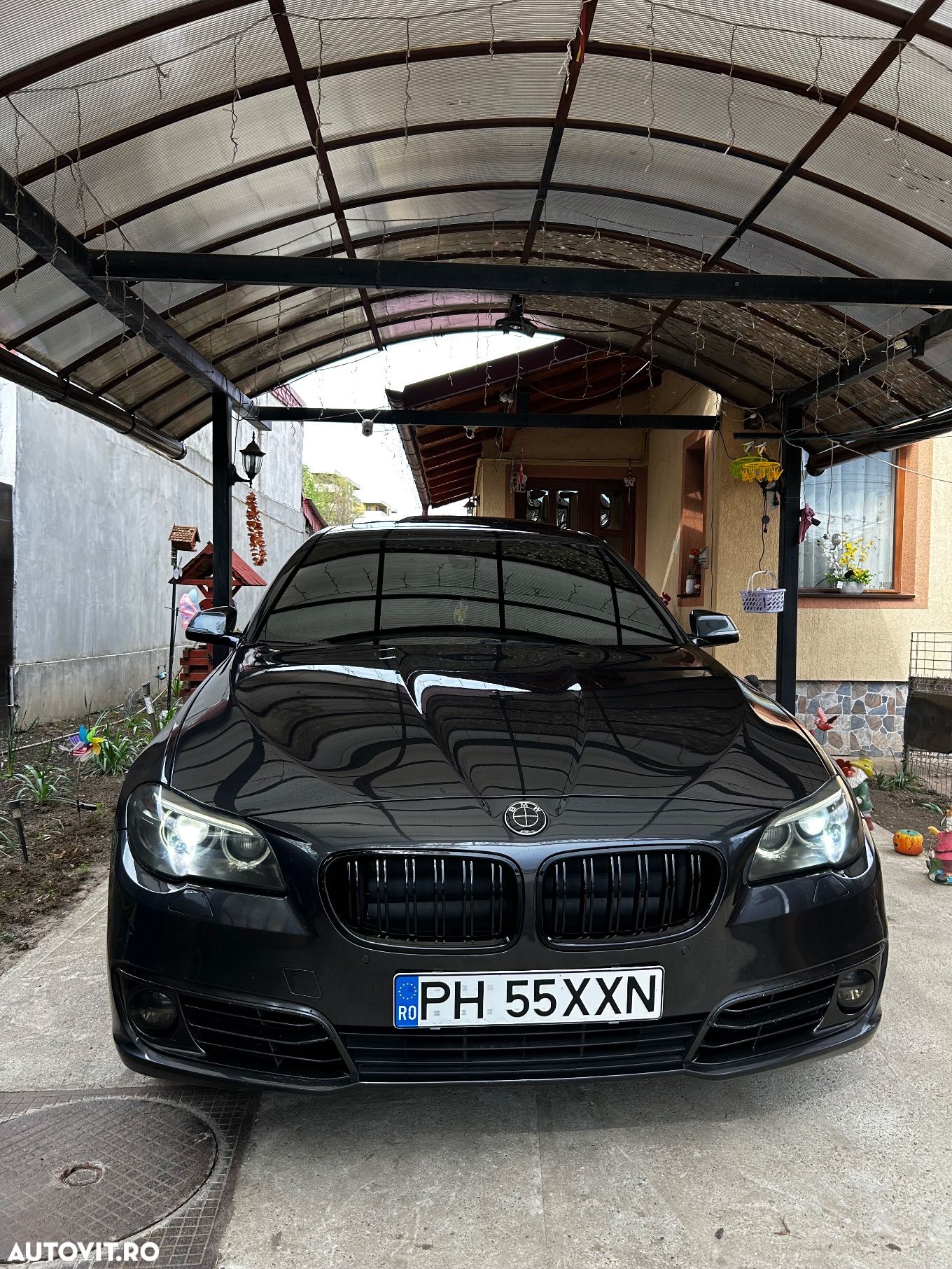 BMW Seria 5 525d Touring Aut. Luxury Line - 1