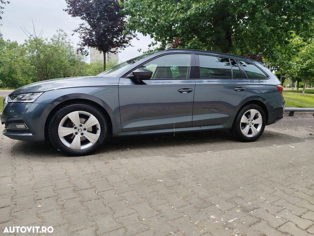 Skoda Octavia 2.0 TDI DSG Style - 30