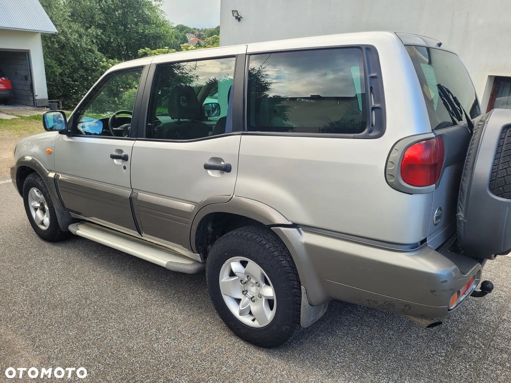 Nissan Terrano 3.0 Di Luxury - 4