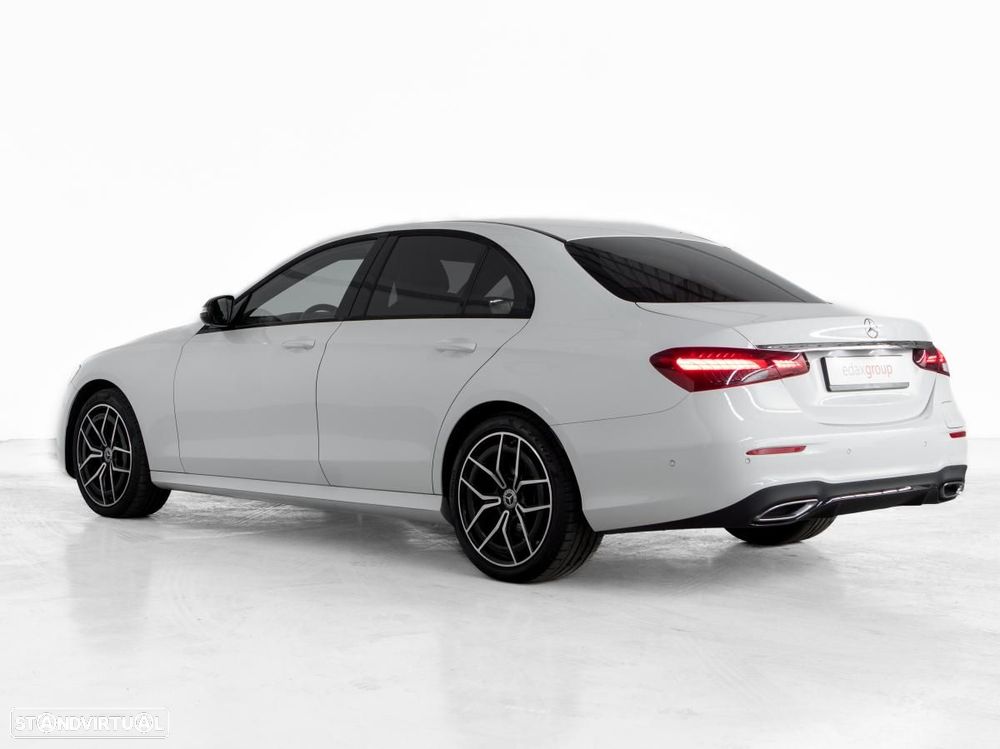 Mercedes-Benz E 300 de 9G-TRONIC AMG Line - 4