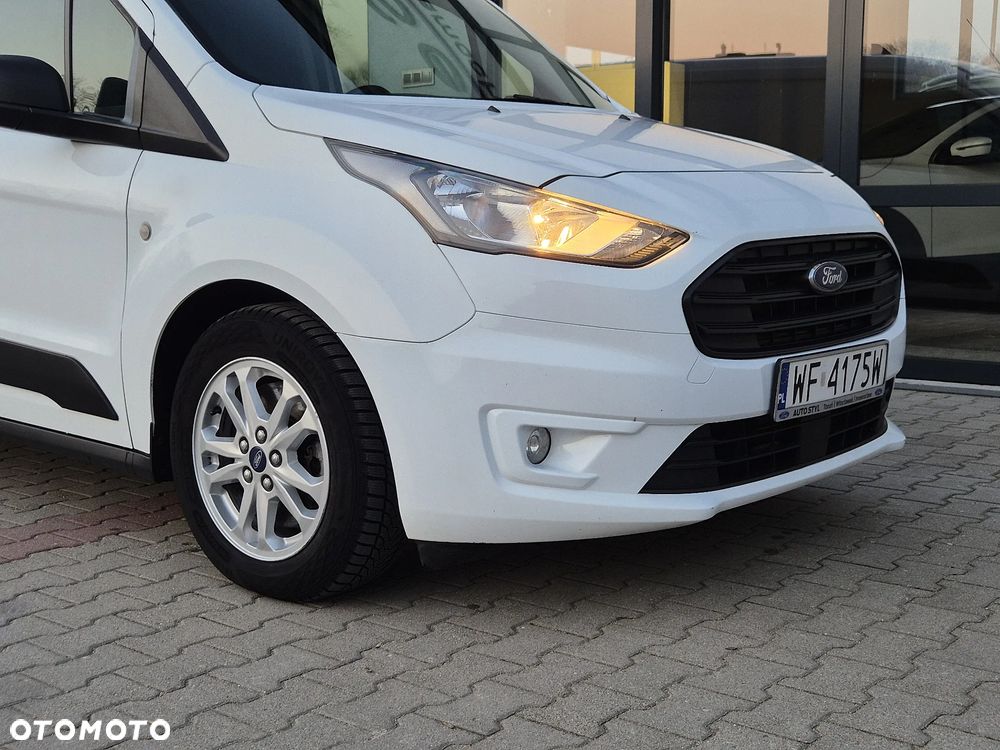 Ford Transit Connect - 19