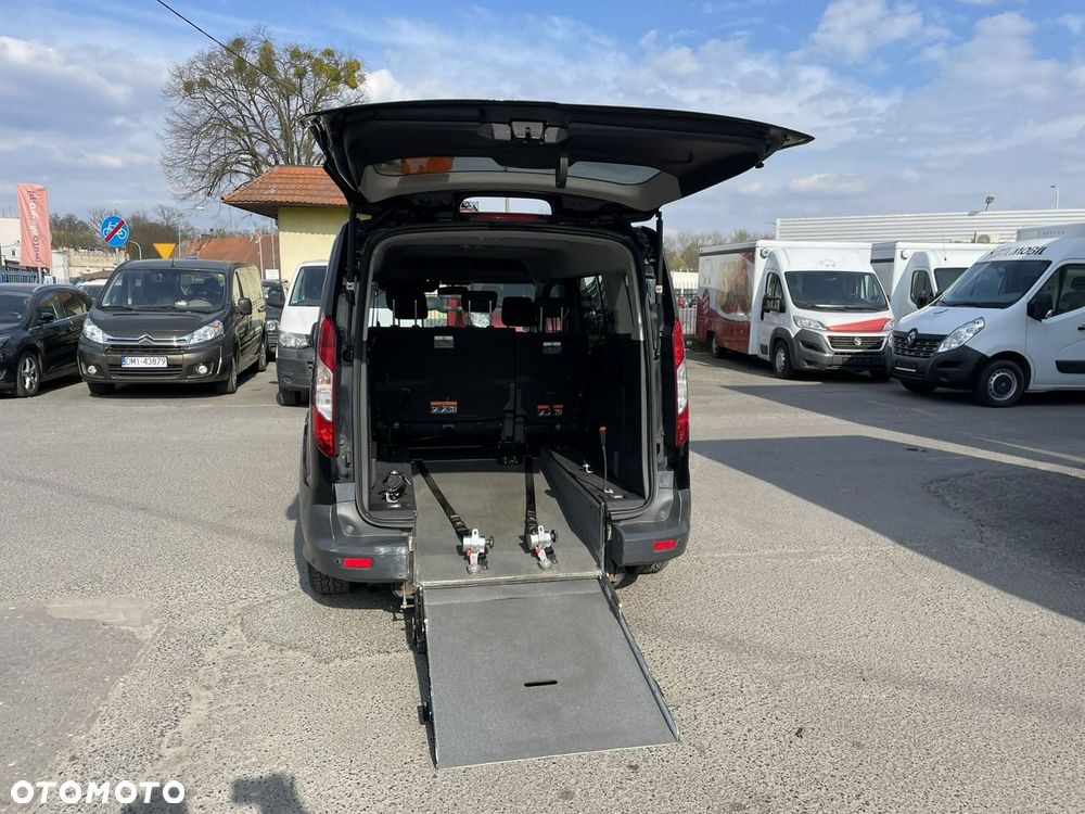 Ford Tourneo Connect 1.6 TDCi Titanium - 11