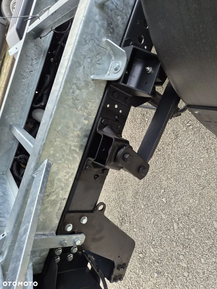 Iveco 35C18 3.0 180KM/ Brygadówka/ - 24