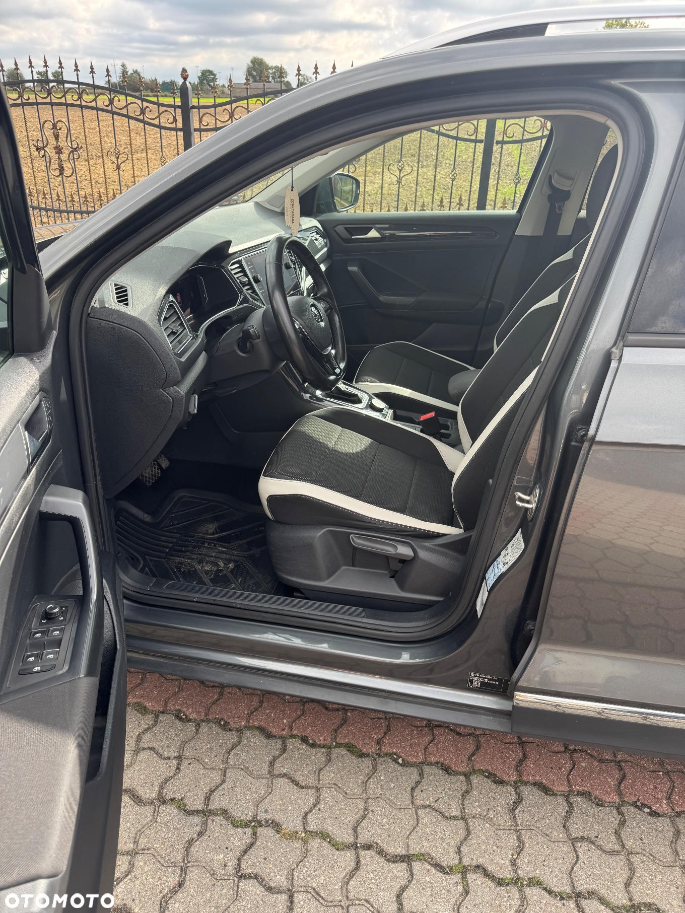 Volkswagen T-Roc 2.0 TDI SCR DPF 4Mot Premium DSG - 6
