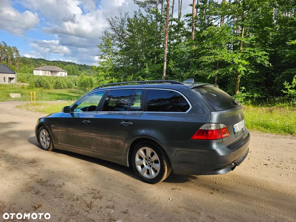 BMW Seria 5 520d - 5