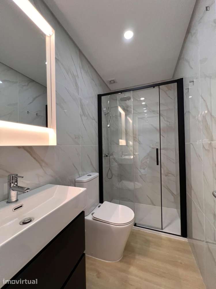 Apartamento com 2 quartos - localizado em Campanhã Porto - Grande imagem: 4/29