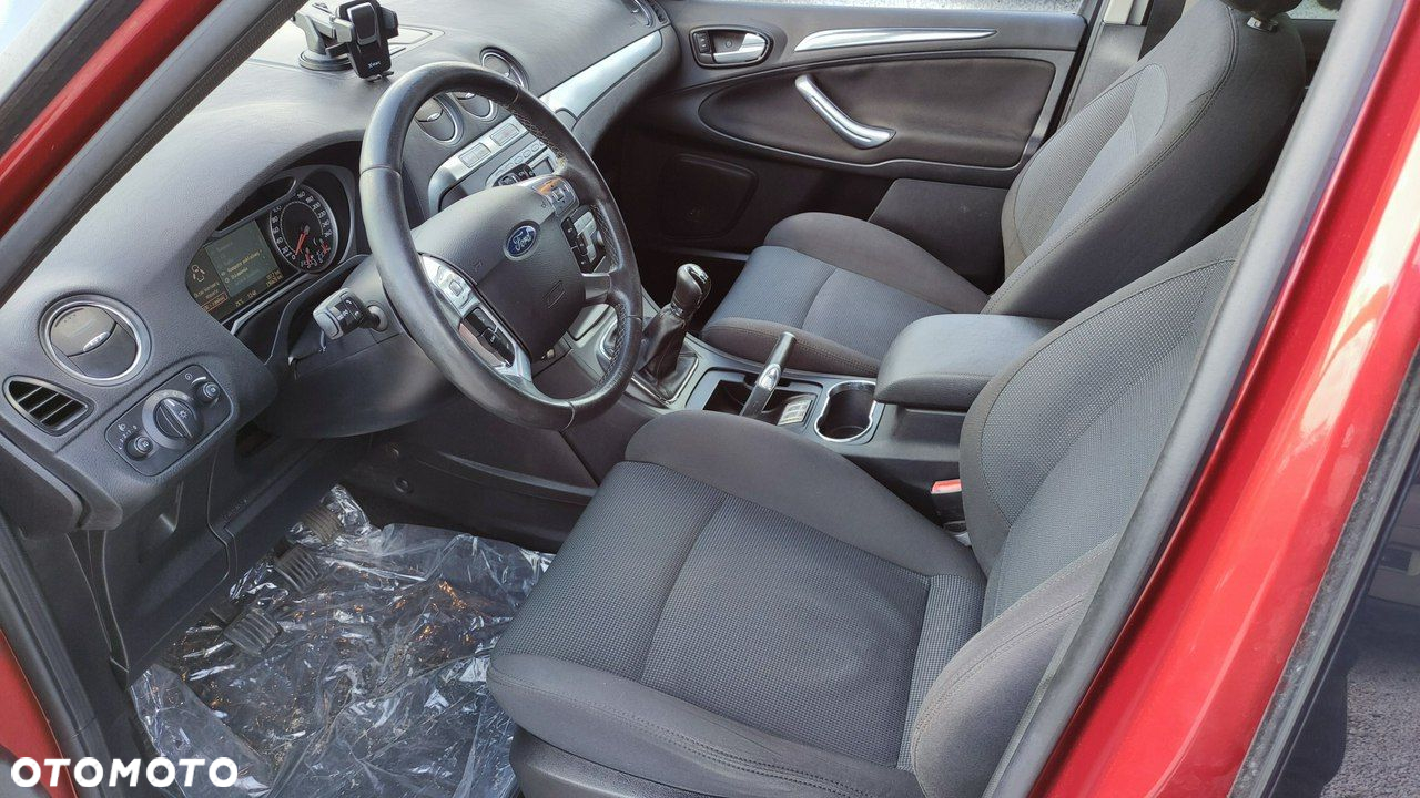 Ford S-Max - 27