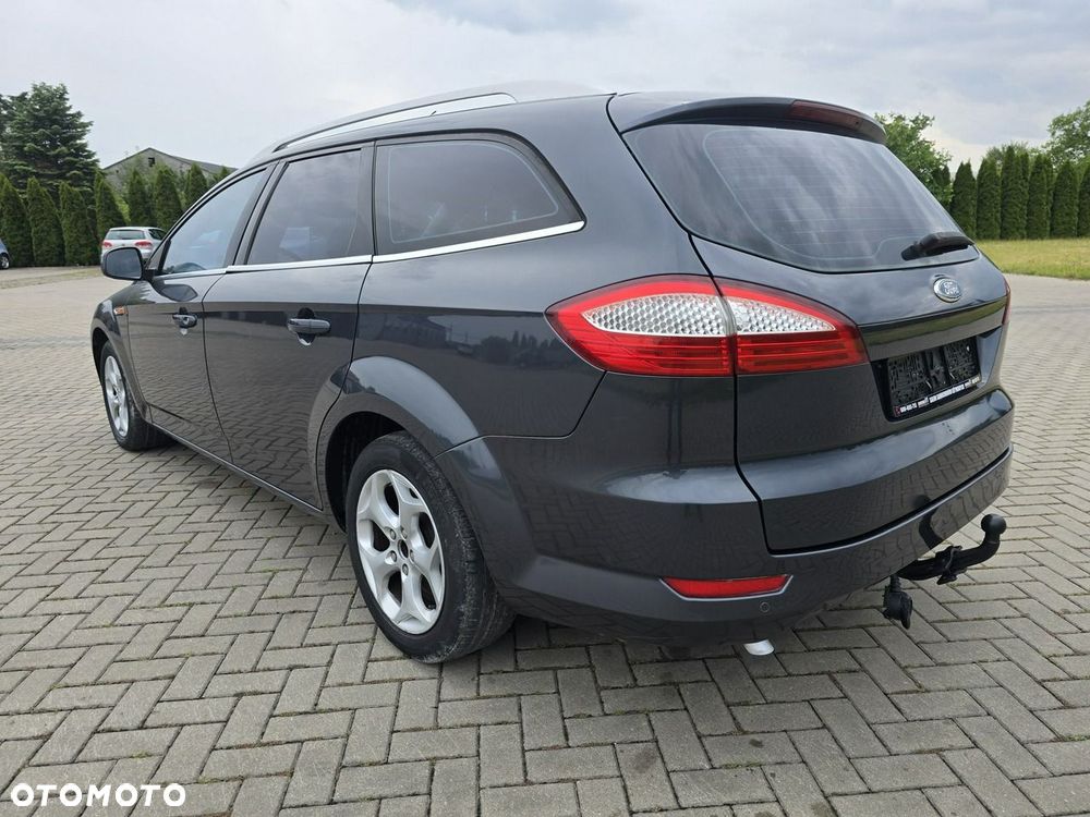 Ford Mondeo - 13