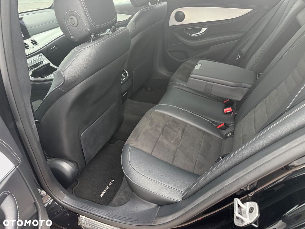 Mercedes-Benz Klasa E 220 d 9G-TRONIC AMG Line - 13