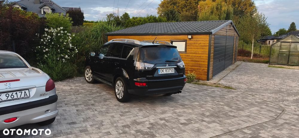 Mitsubishi Outlander 2.0 DID Instyle - 1