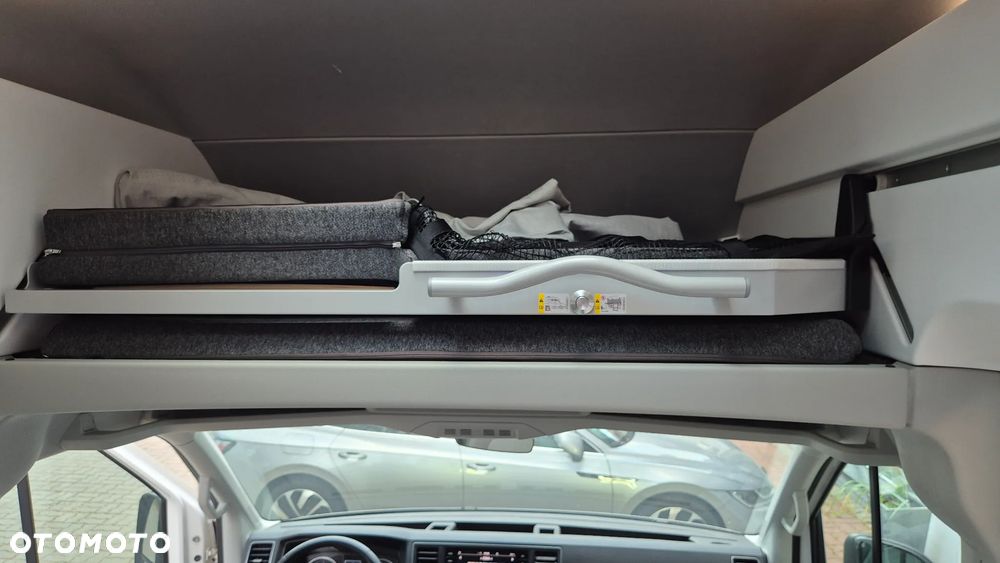 Volkswagen California - 32